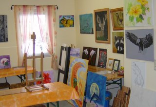 Witamy w studiu "JuGeLy" - czy to podczas malarskiego weekendu, czy podczas malarskiego tygodnia - tutaj goście uczą się krok po kroku, jak z powodzeniem namalować obraz olejny, © Atelier "JuGeLy" / Görres