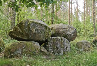 &copy; E. Kartheuser