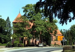 Blick auf die Kirche // © Sabrina Wittkopf-Schade Blick auf die Kirche // © Sabrina Wittkopf-Schade