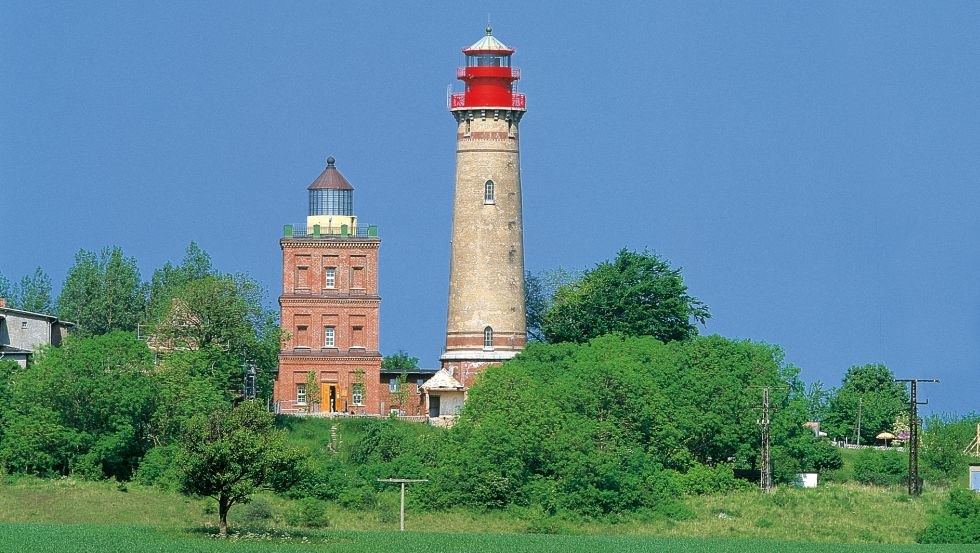 De vuurtorens bij Kaap Arkona op eiland Rügen in de zon, © TMV/Messerschmidt