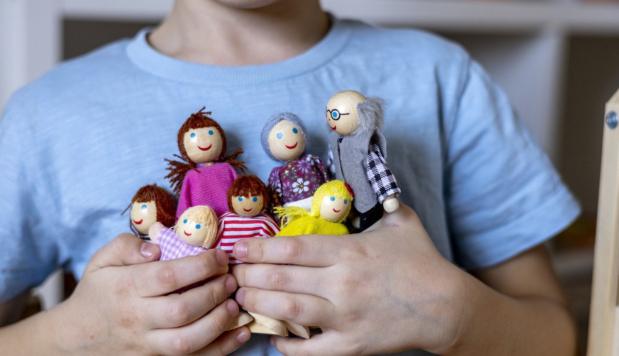 Sorgenpuppen basteln · Binzer Ferienspaß für Kinder, © Daria Kolpakova