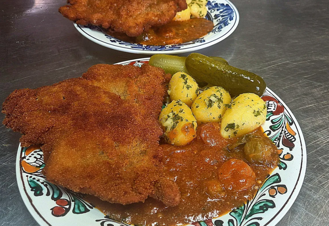 Zoltan's schnitzel, © Zoltan Szekely