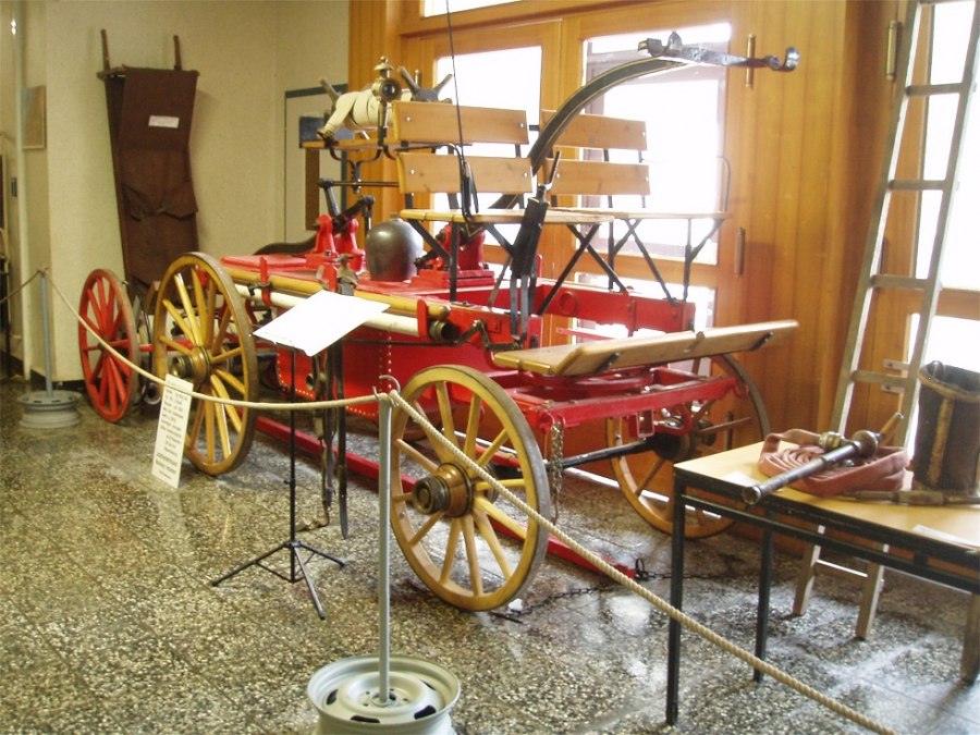 Manuele drukspuit rond 1880, © Uwe Rosenfeld