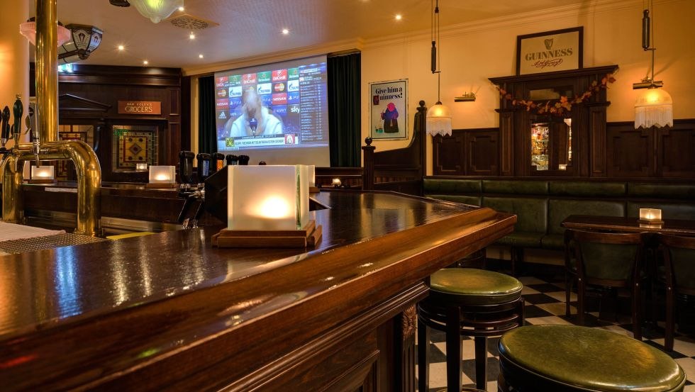 Stylish Irish Pub in Hotel Aquamarin, &copy; Aquamarin Hotel GmbH