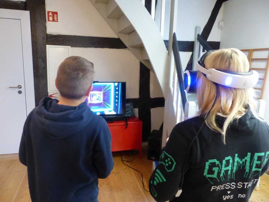 Gaming in the Ribnitz-Damgarten town library, &copy; Stadtmarketing Ribnitz-Damgarten