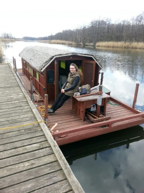 The raft, which is easy to steer, is booked by families as well as fishing enthusiasts., © Eric Voshage The raft, which is easy to steer, is booked by families as well as fishing enthusiasts., © Eric Voshage