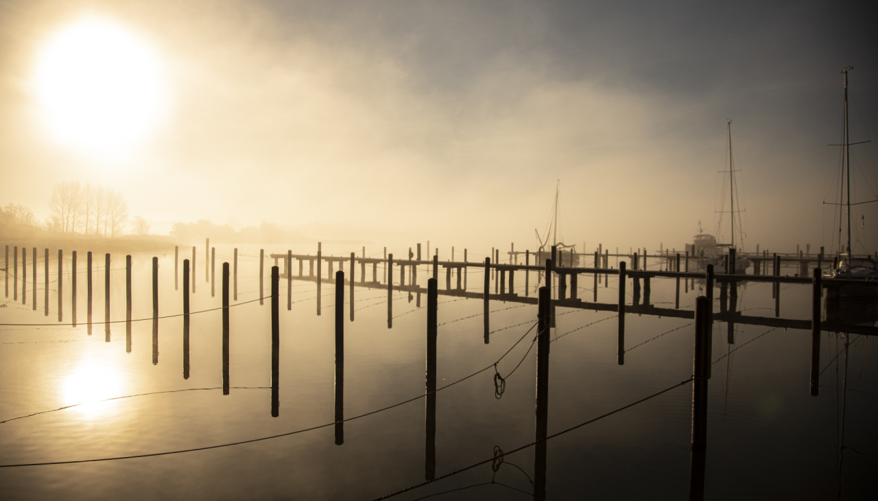 mae_20_Hafen Nebel_Gustow_fm_5652, &copy; Florian Melzer/im-jaich
