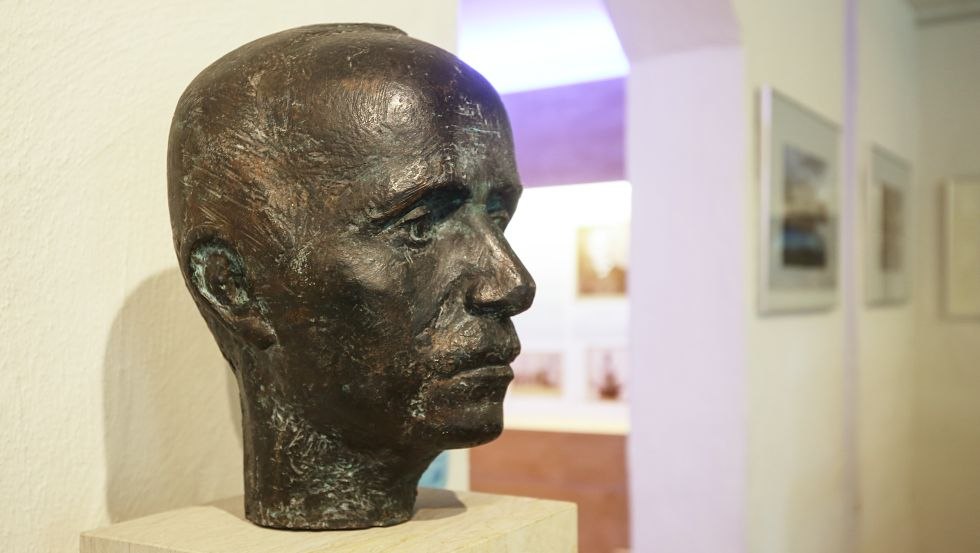 Borstbeeld Heinrich Schliemann Memorial, © TMV, Danny Gohlke