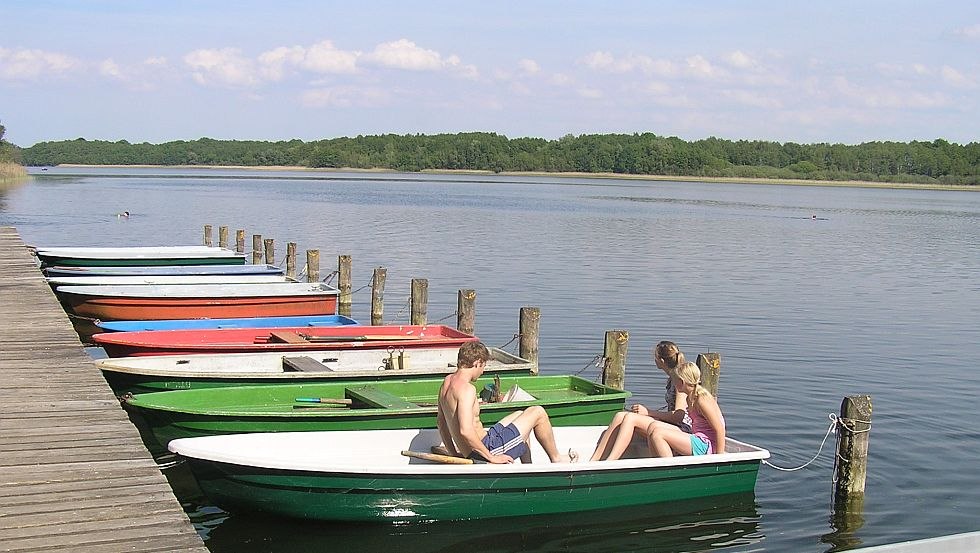 Rowing boats at the jetty, &copy; Biohof Donst