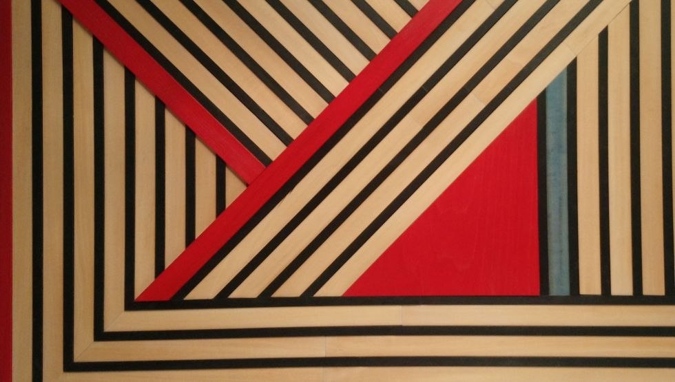 Bejcowane drewno montażowe, &copy; Michael Rogge