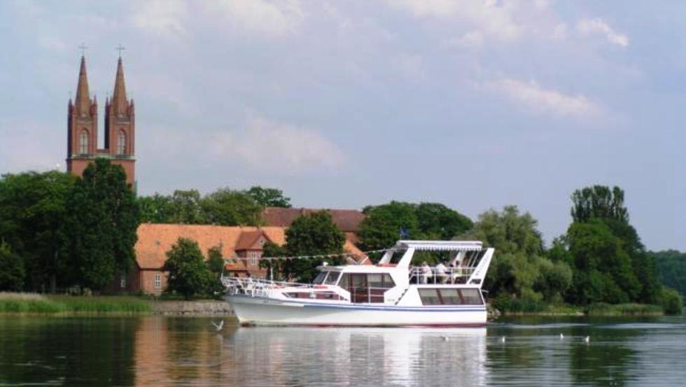 Wypłyń w rejs statkiem MS Condor, © Inselhotel Dobbertin/Kapitän Müller