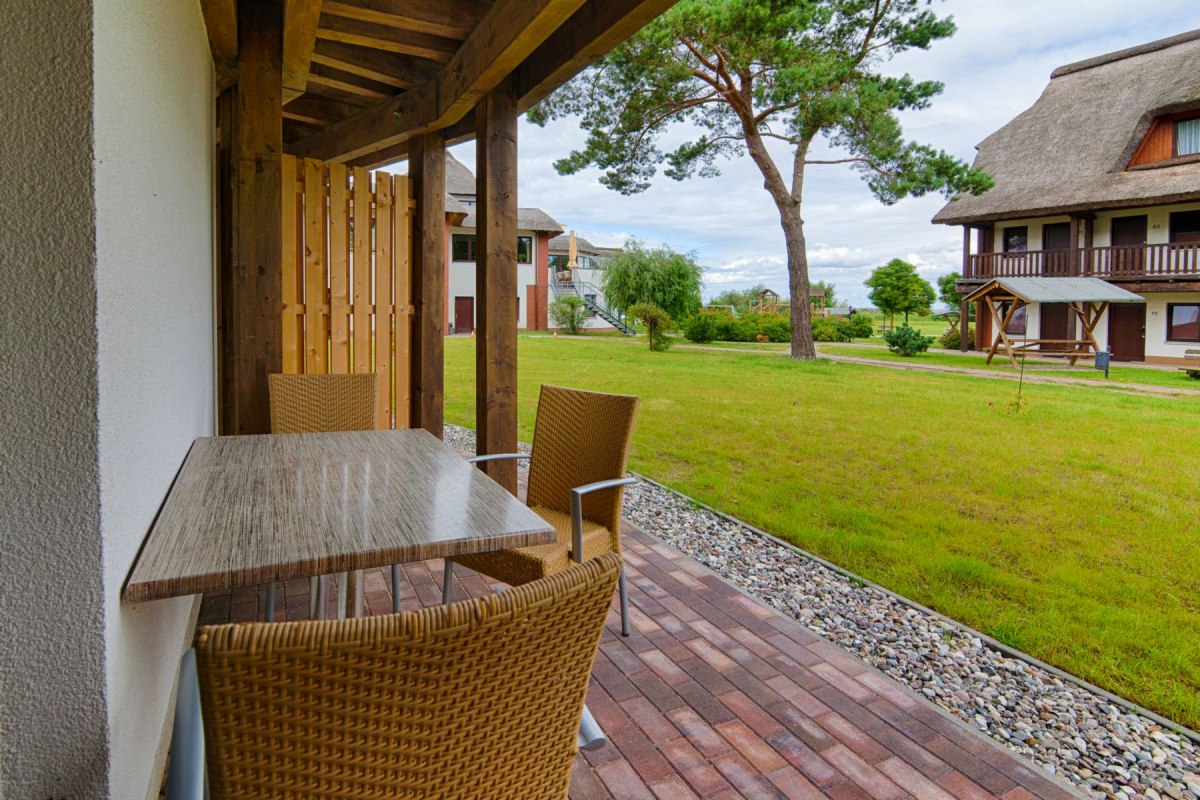 Terras van een tweepersoonskamer // © Hotel & Ferienanlage Haffhus GmbH Terras van een tweepersoonskamer // © Hotel & Ferienanlage Haffhus GmbH