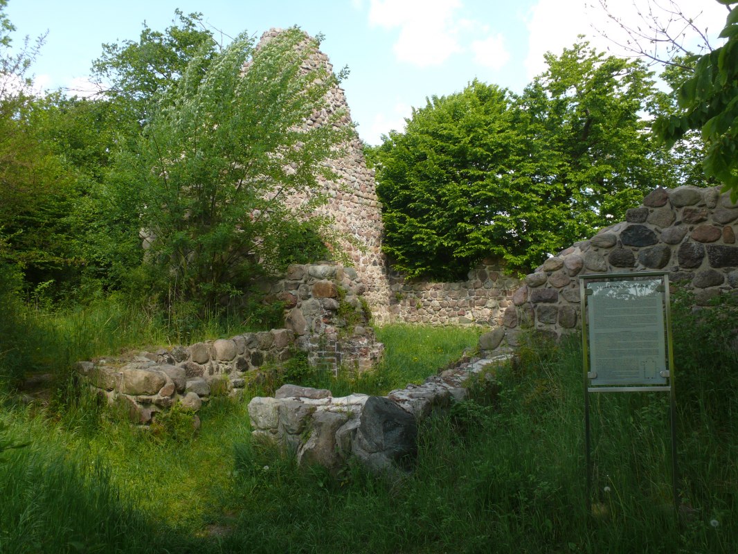 Desert church Domherrenhagen, &copy; Peter Ramsch