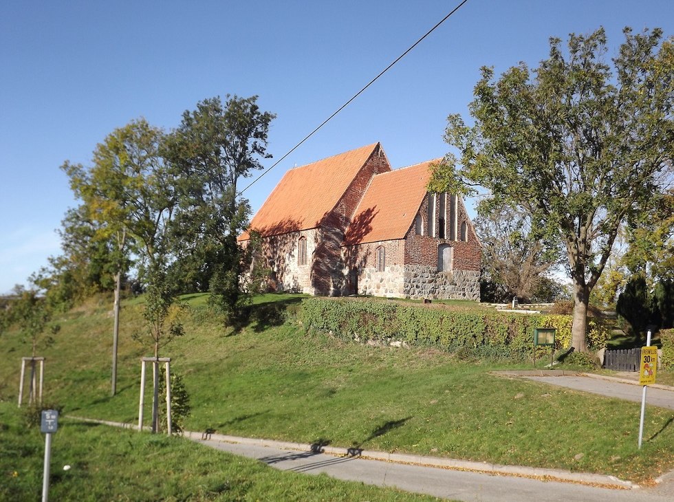 St. Mary Magdalene Church in Neuenkirchen, &copy; Tourismuszentrale  R&uuml;gen