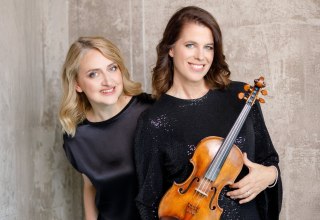 &copy; Denis Konovalov