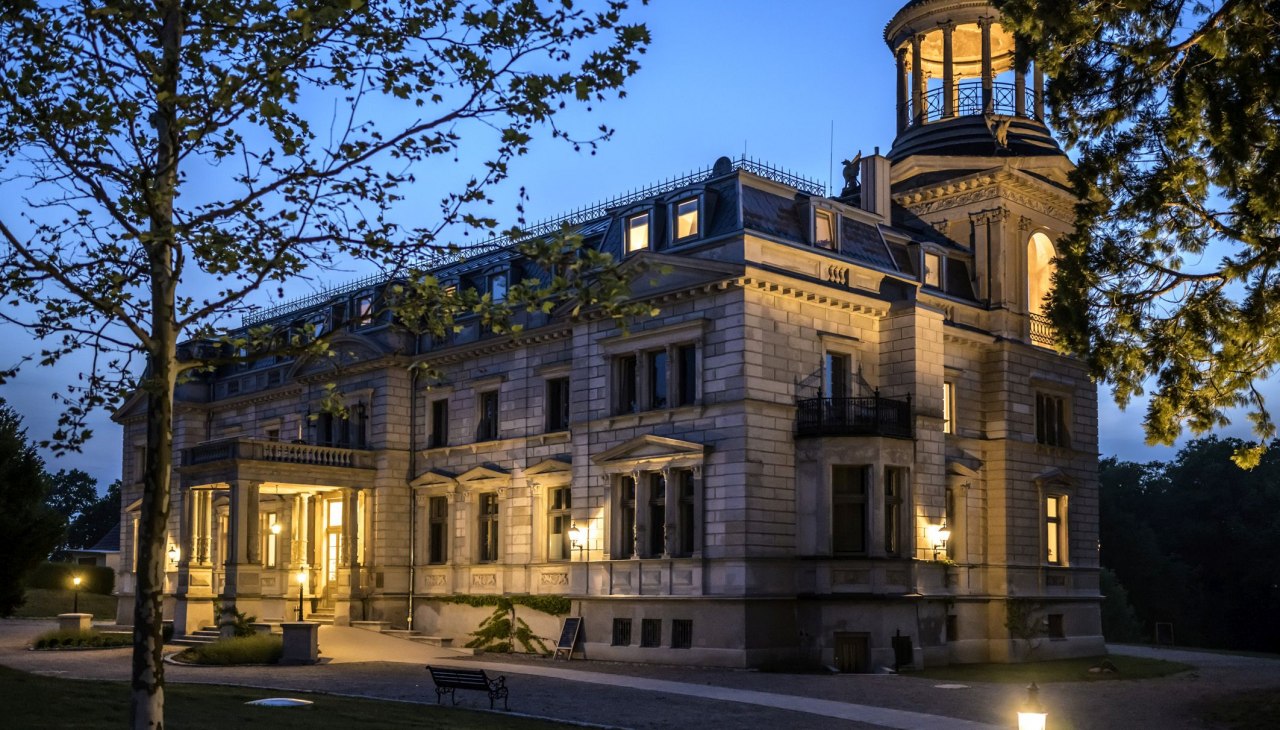 Classicistisch juweeltje in het beschermde natuurpark aan de poorten van de deelstaat Mecklenburg-Vorpommern, Schwerin, © Stefan von Stengel Classicistisch juweeltje in het beschermde natuurpark aan de poorten van de deelstaat Mecklenburg-Vorpommern, Schwerin, © Stefan von Stengel