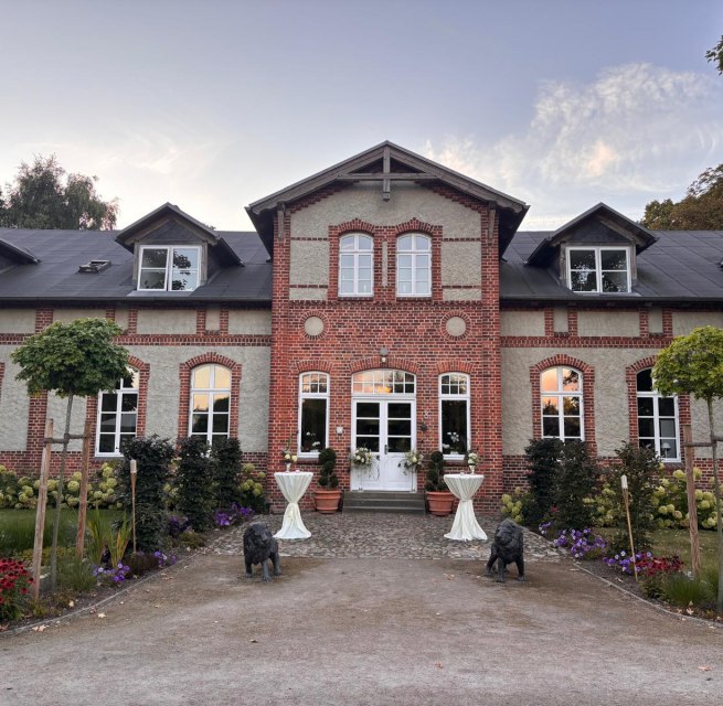 Gutshaus Groß Upahl mit Ferienwohnungen // © Henze Gutshaus Groß Upahl mit Ferienwohnungen // © Henze