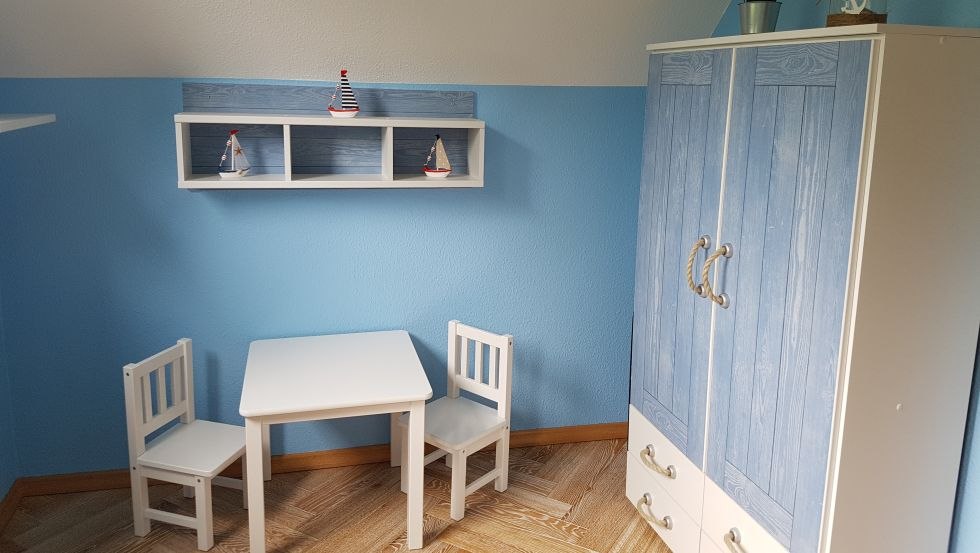 Kinderkamer in vakantiehuis Quäkenpüker, © alpina Aktiengesellschaft Garten-, Landschafts-, Sportplatzbau Kinderkamer in vakantiehuis Quäkenpüker, © alpina Aktiengesellschaft Garten-, Landschafts-, Sportplatzbau