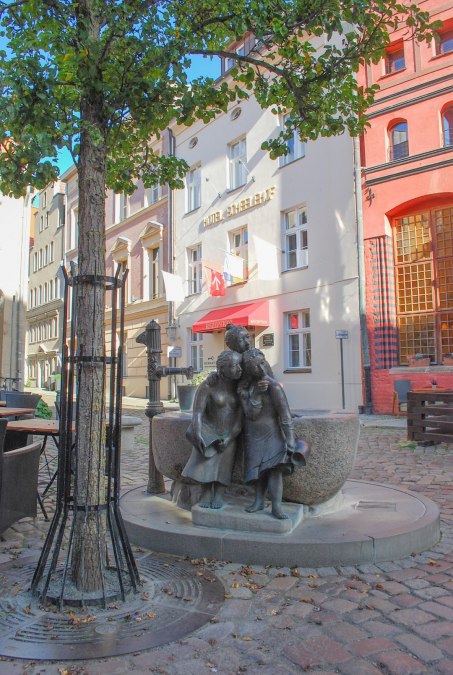 Fontanna Maegde, © Tourismuszentrale Stralsund