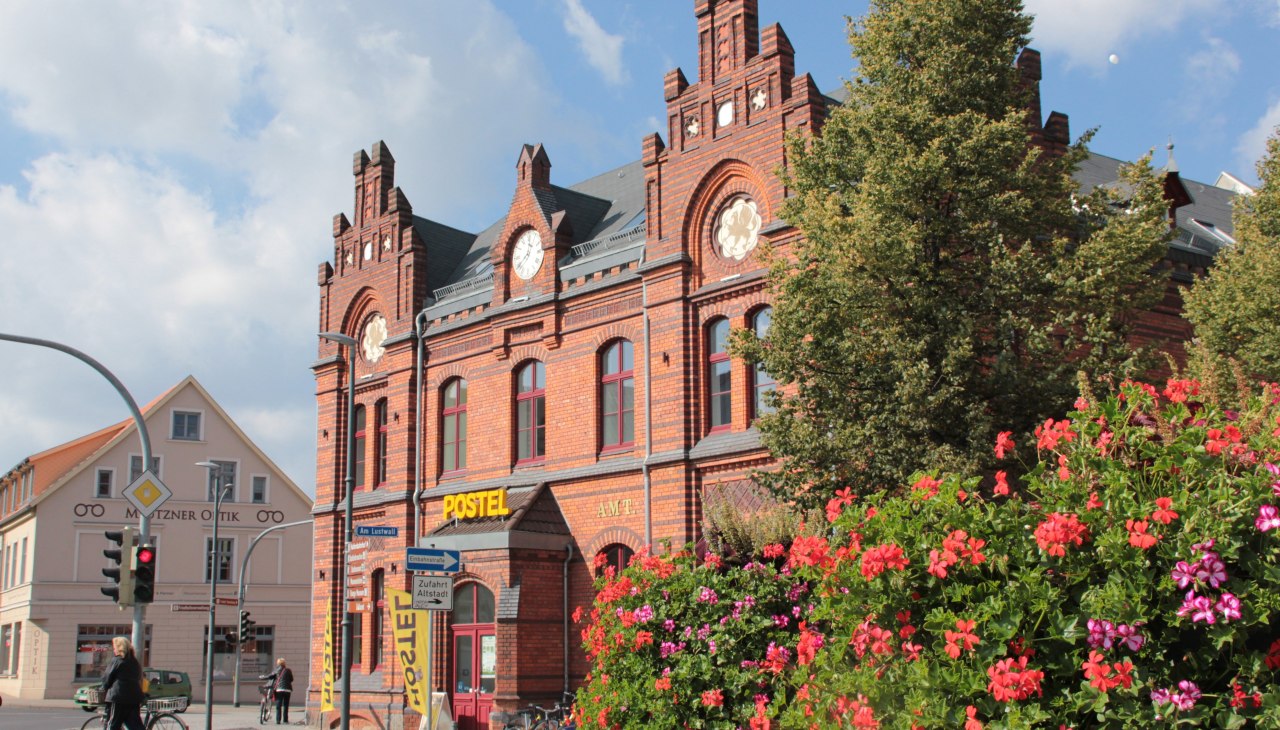Hotels en vakantiewoningen >Postel in Wolgast, © Andreas Fack (Copyright Postel Usedom GmbH) Hotels en vakantiewoningen >Postel in Wolgast, © Andreas Fack (Copyright Postel Usedom GmbH)
