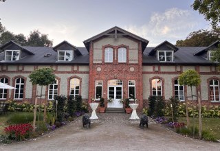 Gutshaus Gro&szlig; Upahl mit Ferienwohnungen // &copy; Henze