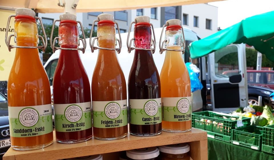 Fruit-vinegars-from-our-own-production-960px, © Senfmühle Schlemmin