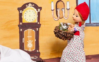 rotkaeppchen_pre (c)U.Hacker, © Ulrike Hacker rotkaeppchen_pre (c)U.Hacker, © Ulrike Hacker