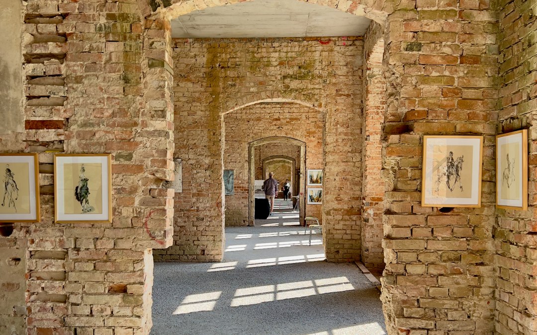 Tentoonstelling in het kasteel bij Kunst Offen, © Schloss Broock GmbH & Co. KG / Jan Fischer