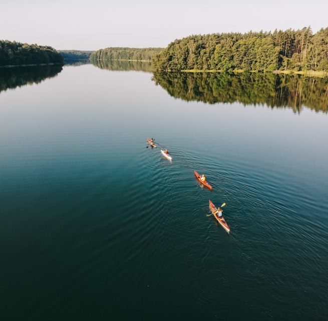 Weite. Wasser. Natur - Eine Kajaktour in der Mecklenburgischen Seenplatte // &copy; Eike Otto