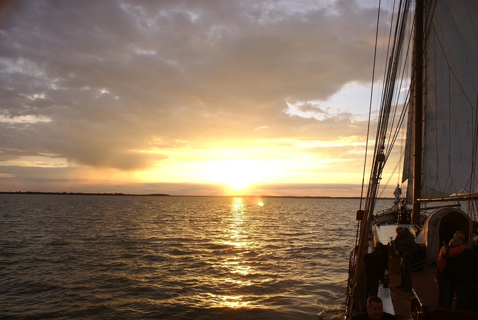 Avondsfeer op de Weisse Düne // © Weisse Düne Segeltouren Avondsfeer op de Weisse Düne // © Weisse Düne Segeltouren