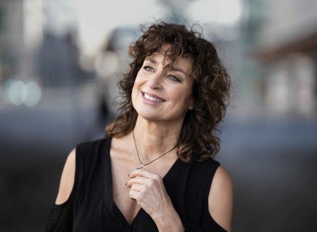 &copy; Isabel Varell