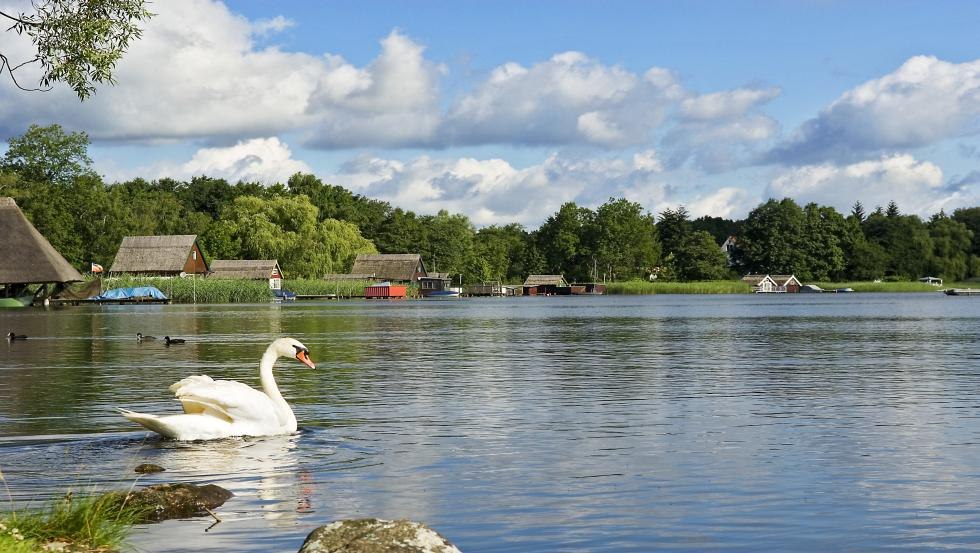 Meer van Krakau met boothuizen, © Frank Eilrich