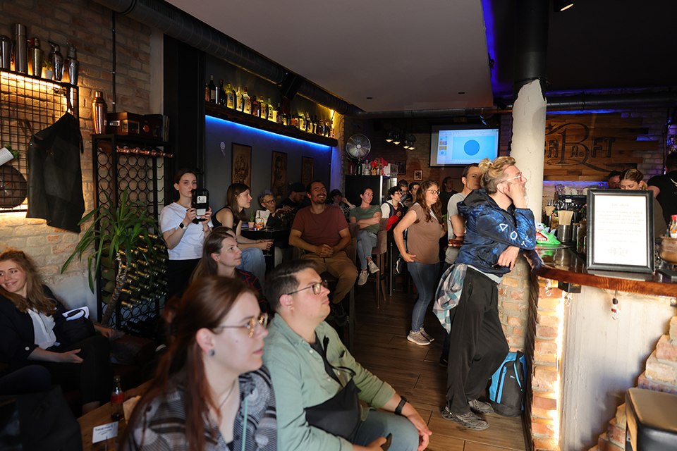 Wavelength Science ON TOUR - Science in the pub, © Udo Kragl