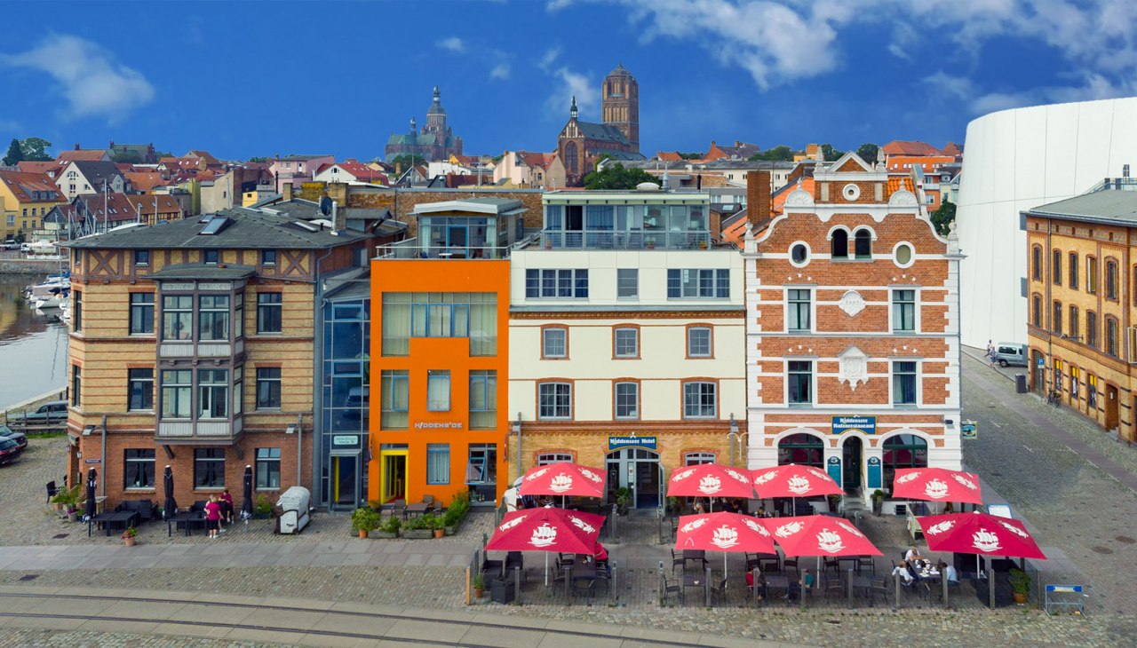 63ef71058db7b162238442, &copy; Hotel Hiddenseer