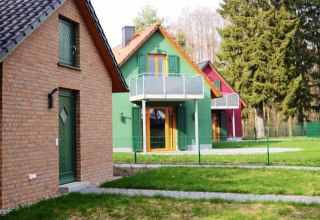 Twee comfortabele vakantiehuizen met gedeeld saunahuis // © little garden Ferienhäuser Twee comfortabele vakantiehuizen met gedeeld saunahuis // © little garden Ferienhäuser