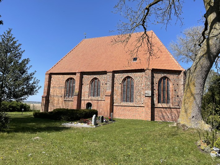Church Bodstedt small, © Südliche Boddenküste