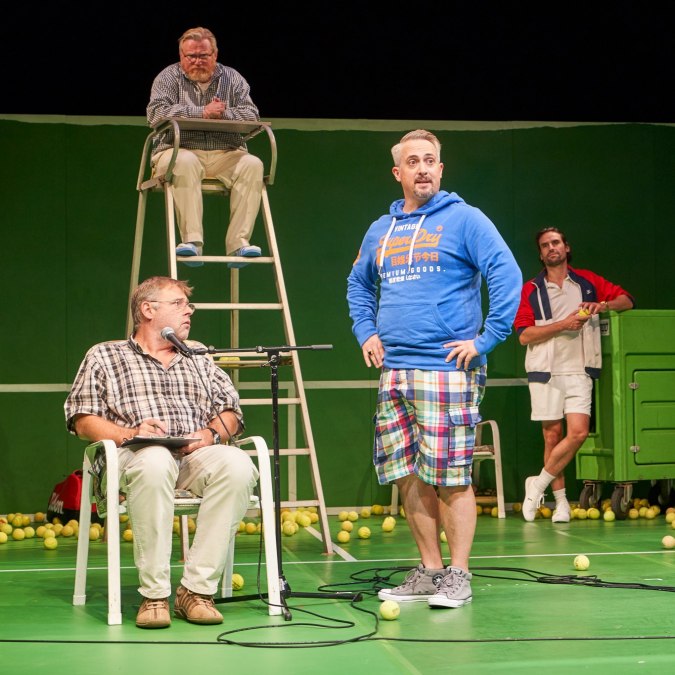 &copy; Oliver Fantitisch