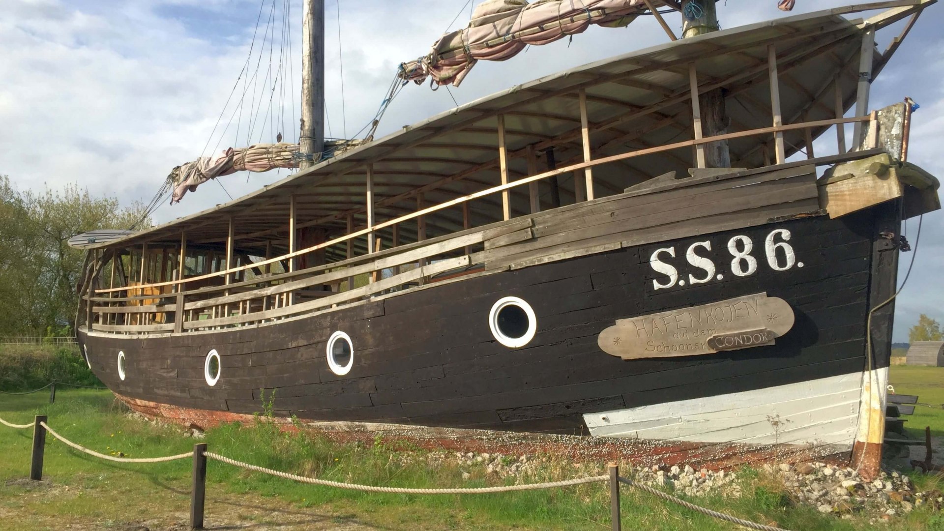 Overnacht op de zeilschoener "Condor S.S. 86." op het schiereiland Peenem&uuml;nde // &copy; MV-T/Witzel