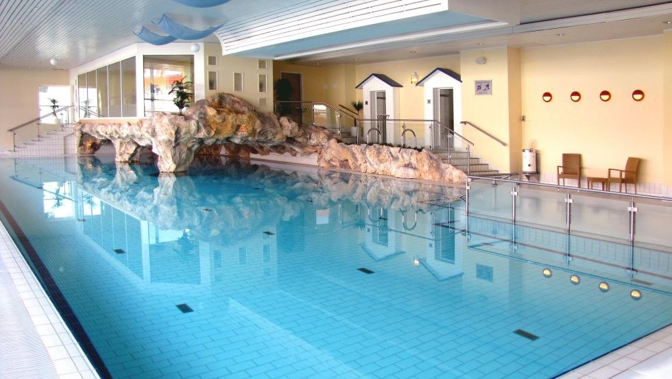 Basen // &copy; IFA Graal-M&uuml;ritz Hotel, SPA & Tagungen