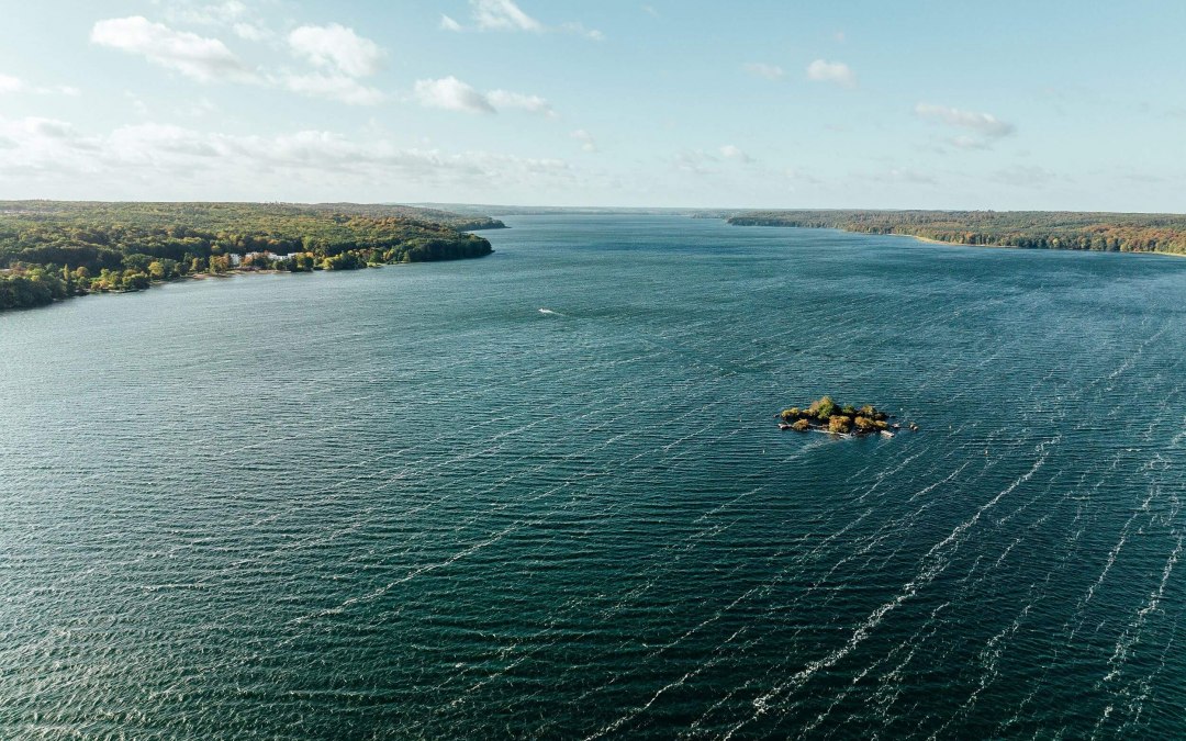 Jezioro Tollensesee Neubrandenburg z ośrodkiem testowania torped, © TMV/Gänsicke Jezioro Tollensesee Neubrandenburg z ośrodkiem testowania torped, © TMV/Gänsicke
