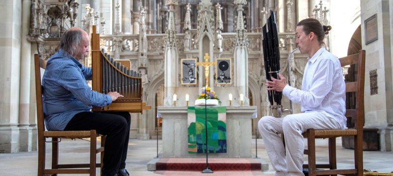 Volker Jaekel (portative) and Gert Anklam (sheng), © Norbert Perner