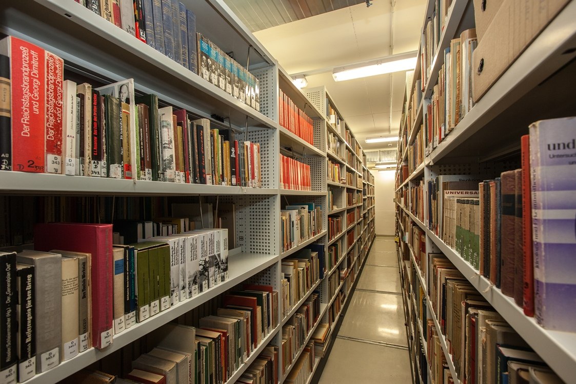 Zbiory biblioteki regionalnej w Neubrandenburgu // &copy; Regionalbibliothek Neubrandenburg