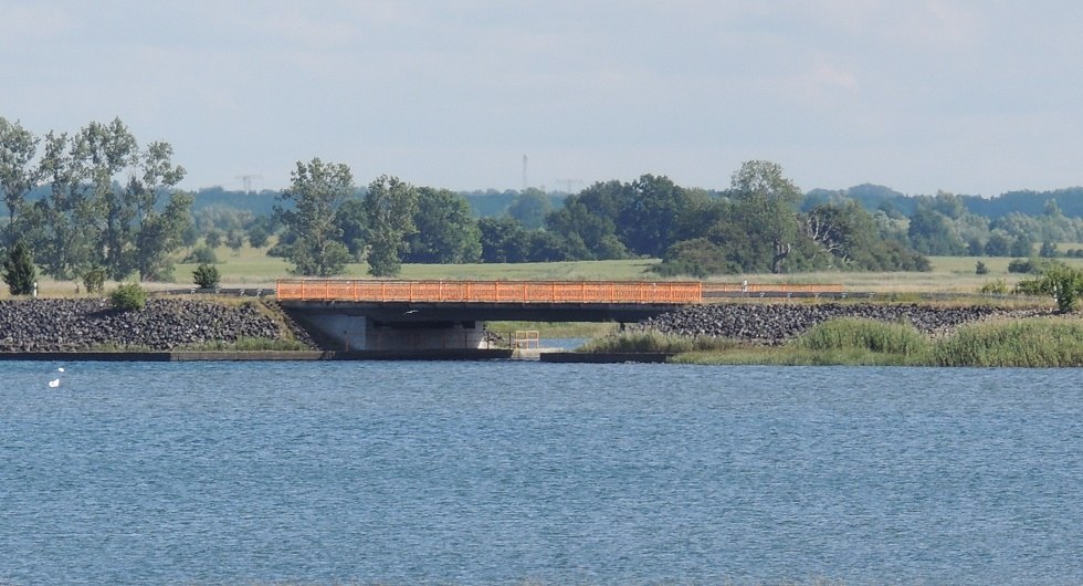 Widok na most z miejscowości Fährdorf // © Kurverwaltung Insel Poel Widok na most z miejscowości Fährdorf // © Kurverwaltung Insel Poel