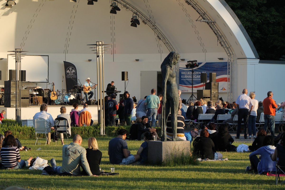 film-muziek-rock-revue-in-de-kurhuistuin, &copy; Agentur Kulturmeer