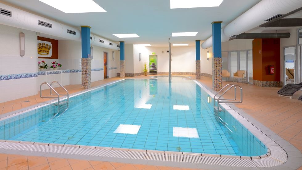 Swimming Pool at the Seehotel Großherzog von Mecklenburg // © Seehotel Großherzog von Mecklenburg Swimming Pool at the Seehotel Großherzog von Mecklenburg // © Seehotel Großherzog von Mecklenburg