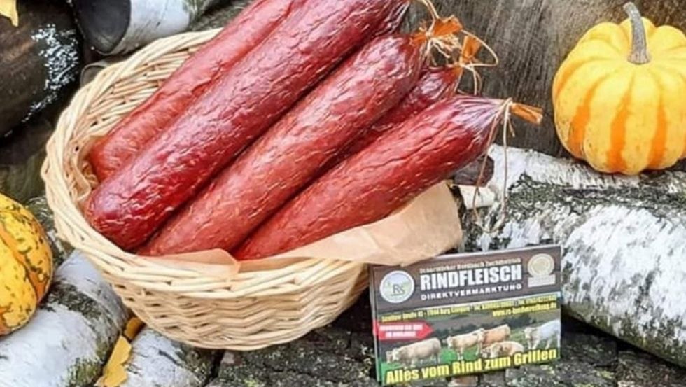 Salami wołowe // &copy; Rico Stoltenfeld