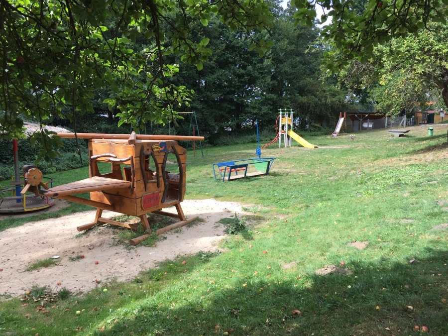 Plac zabaw Mirow1, © Mecklenburgische Kleinseenplatte Touristik GmbH