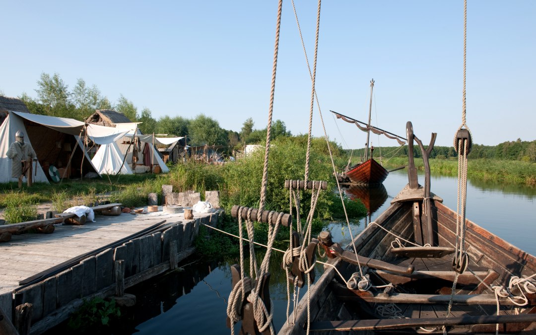 Slavische boten op de Uecker bij Ukranendorf, © Leo Seidel
