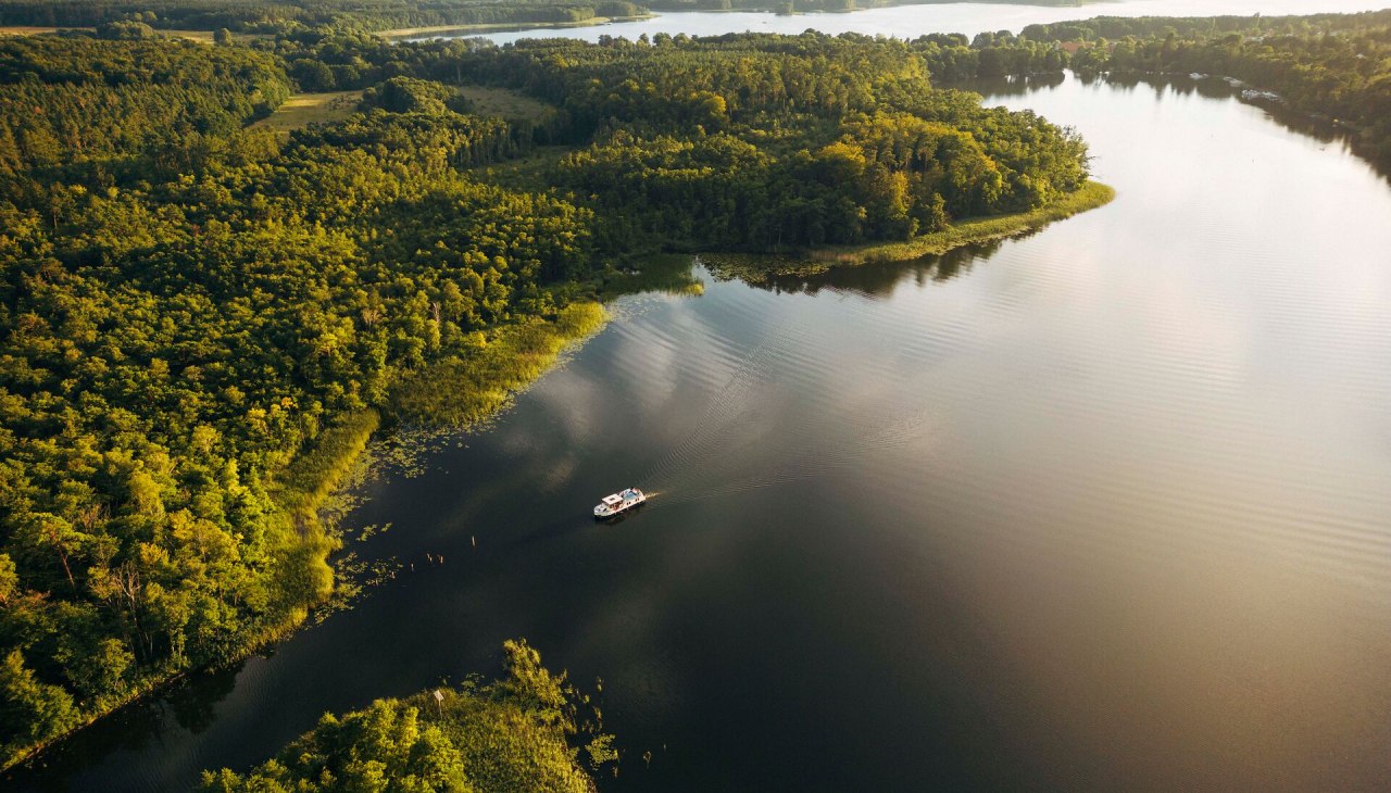 Kuhnle-Tours Houseboats, © Sylivia Pollen - Thomas Roetting