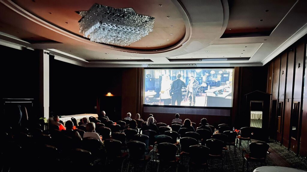 Kinosaal-im-CliffHotel-1024x576, © Lichtspiele Sassnitz e.V.
